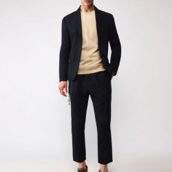 Solid-colour straight-leg trousers with darts and chain detailing